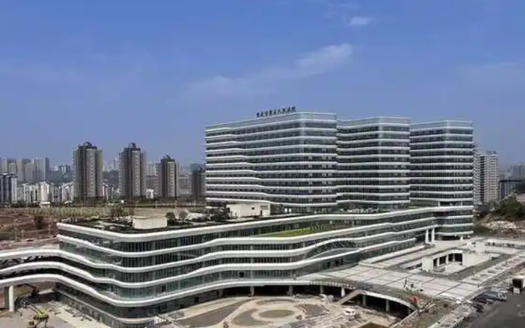 重庆市第五医院整形美容科医生有哪些？眼部医院实力大咖信息更新2025