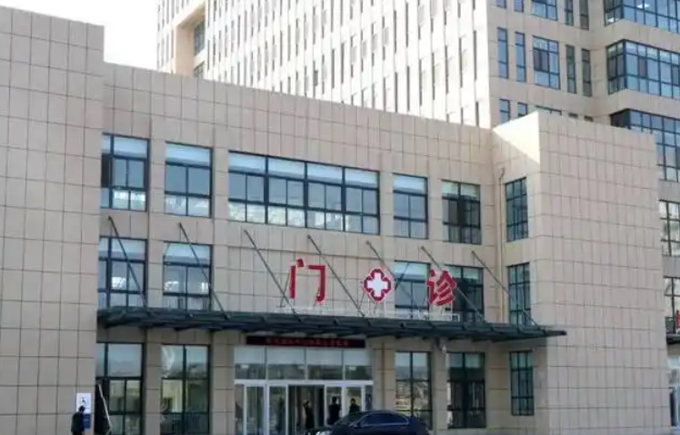 重庆西郊医院整形外科医生有哪些？眼部口碑不错的实力专家技术点评