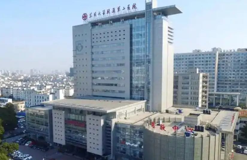 苏州附二院整形美容科医生有哪些？详细资料、双眼皮口碑点评等揭秘！