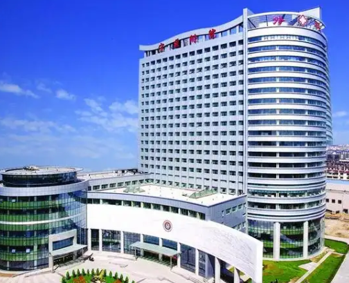 武汉同济医院整形科人气医生+收费标准分享！