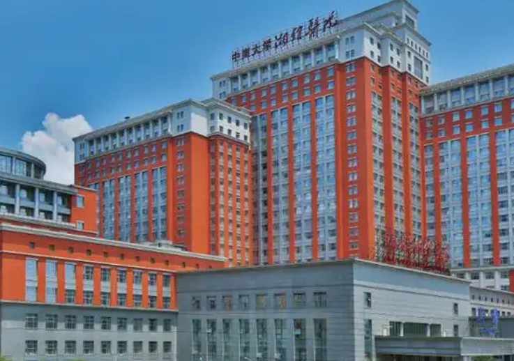 中南大学湘雅医院整形美容中心好不好？专家简介一览