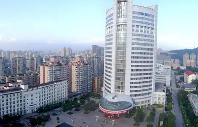 重庆西南医院整形美容科怎么样？靠谱吗？附医院口碑信息