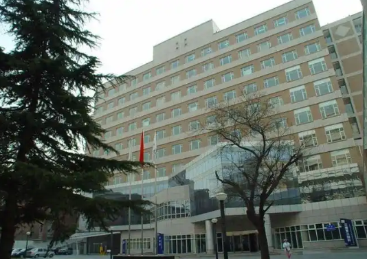 北京复兴医院整形外科怎么样?专家技艺精湛附整牙案例