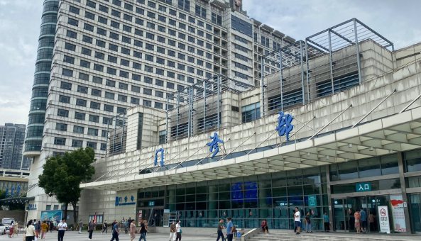 无锡市人民医院眼科可靠吗？医院信息一览+价格表2025