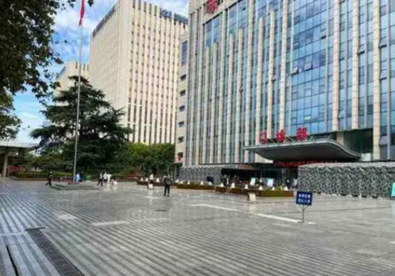 2025年南京吸脂减肥医院有哪些，这几家深受爱美人士欢迎~