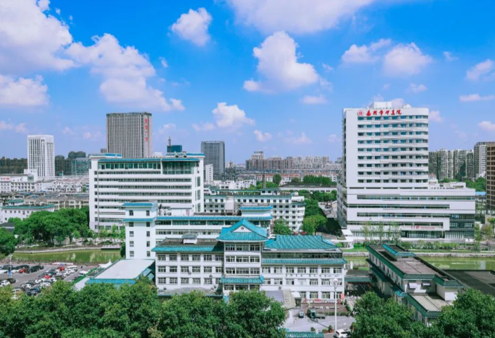 嘉兴割双眼皮正规整形医院有哪些，看哪边入围机构排名靠前？