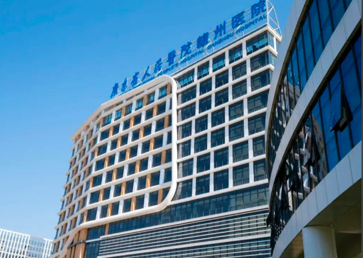 赣州割双眼皮正规整形医院有哪些，技术不要太牛