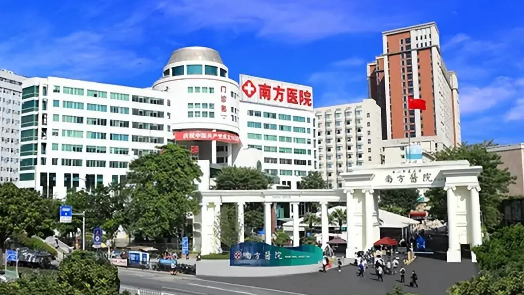 广州南方医院整形科割双眼皮怎么样？案例、价格全解析