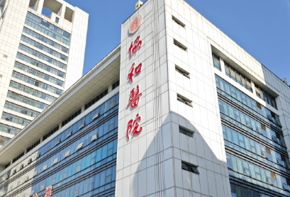 武汉硚口区割双眼皮价格好的医院盘点，国际进口设备、精准治疗