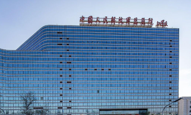 解放军总医院整形外科大夫介绍？吸脂真人案例\美容科室专业技术介绍！