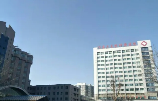 银川附属医院整形科隆胸多少钱？医疗资源好，服务态度热情