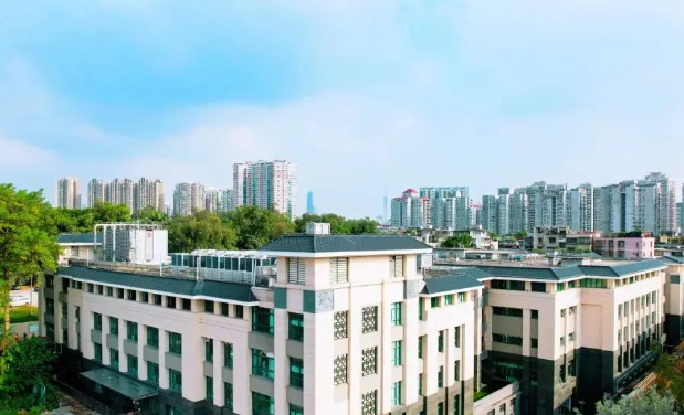 广州市胸科医院整形科怎么样？隆鼻医生简介|擅长项目