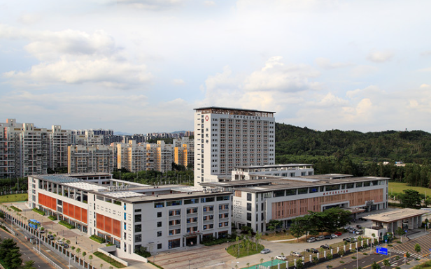 深圳市龙岗区中医院整形科怎么样？隆胸医院实力大咖信息更新2026
