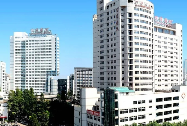 华中科技大学同济医学院附属同济医院整形科怎么样？吸脂口碑不错的实力专家技术点评
