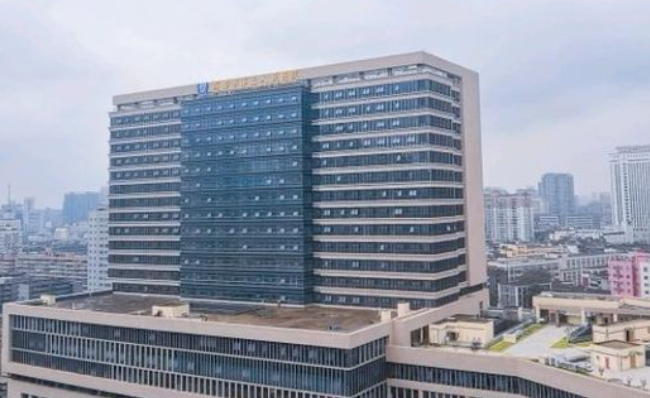 成都市第三人民医院整形科怎么样？医生详情、2026价格表及医院信息曝光