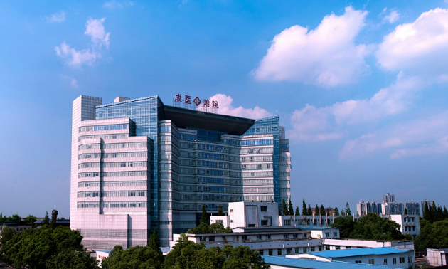 成都医学第一附属医院整形科怎么样？医生信息+隆胸案例