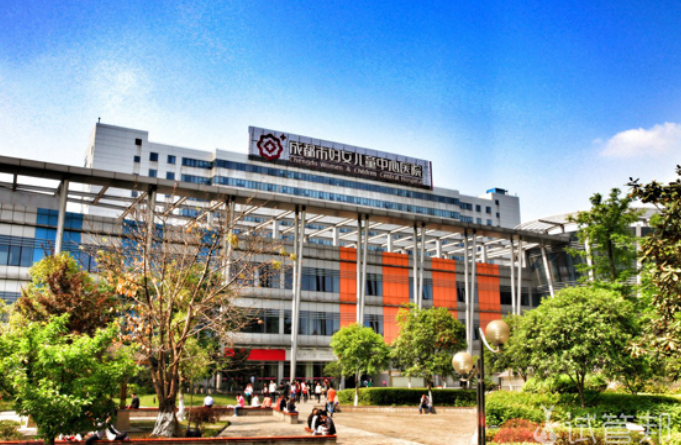 成都市妇女儿童中心医院整形科怎么样？双眼皮医生全新资料/特长项目、口碑分享！