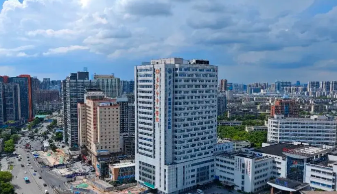 长沙市中心医院整形烧伤科怎么样？医生技术优势分析揭秘