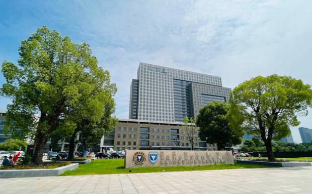 浙江大学医学院附属邵逸夫医院下沙院区整形外科怎么样？隆胸全新体验案例上线/在线获取!