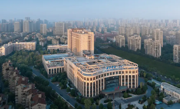 浙江医院灵隐院区整形美容科怎么样？隆胸口碑不错的实力专家技术点评