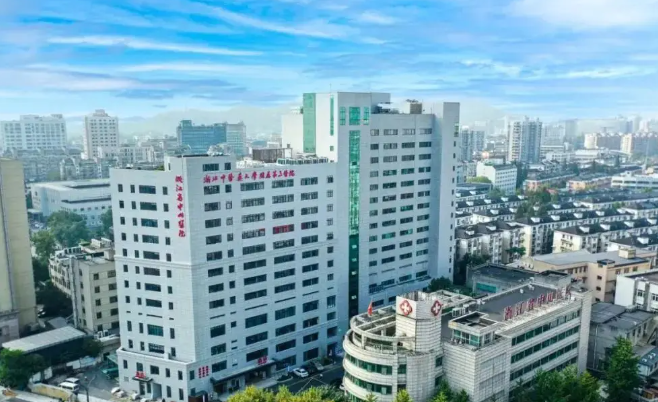 浙江中医药大学附属第三医院庆春路院区医学美容科怎么样？吸脂医生简介/全新体验案例上线/在线获取!
