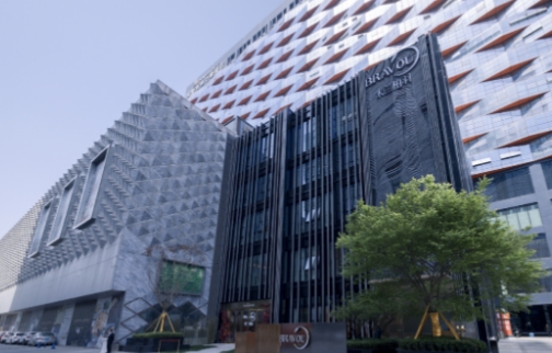 成都米兰柏羽医学美容医院整形外科隆鼻做得怎么样？项目优势、医生介绍公布！