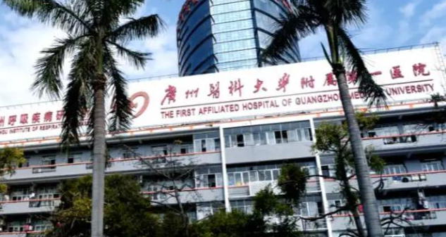 广医一院整形外科隆胸好不好？查看术前术后对比