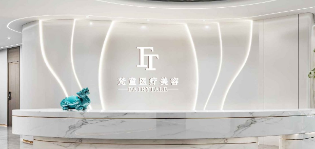 长沙假体隆鼻口碑最好的医院，识破低价陷阱、理性消费