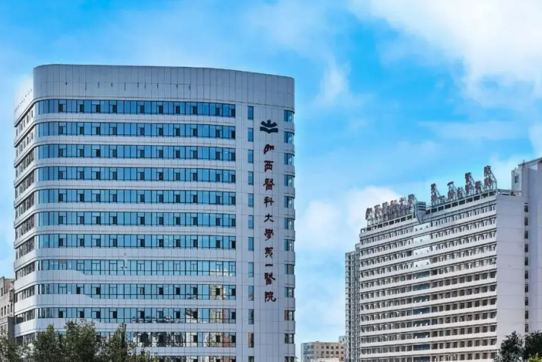 山西医科大学第一医院整形美容外科怎么样？用隆鼻案例带你分析！